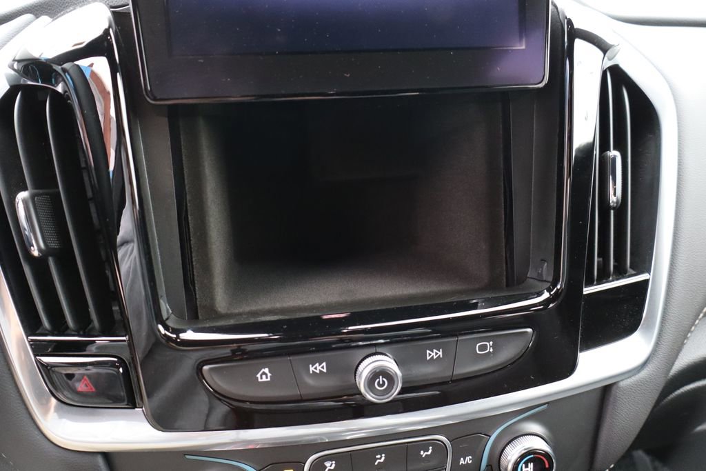 Used 2023 Chevrolet Traverse LT image 21