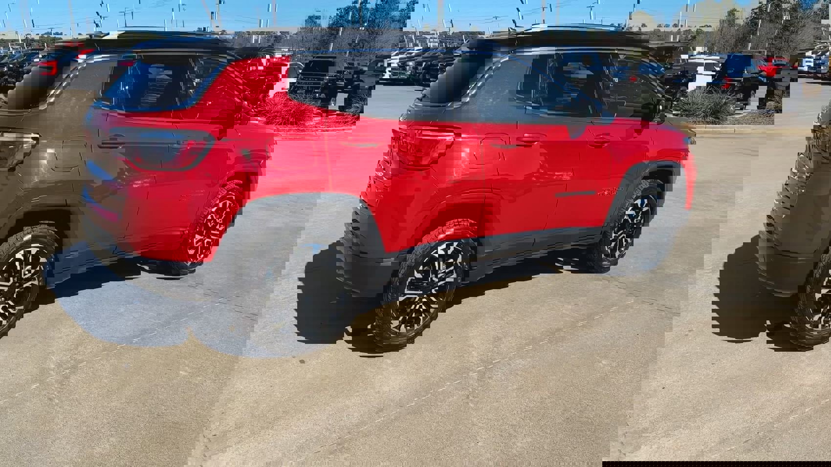 Used 2023 Jeep Compass Limited image 9