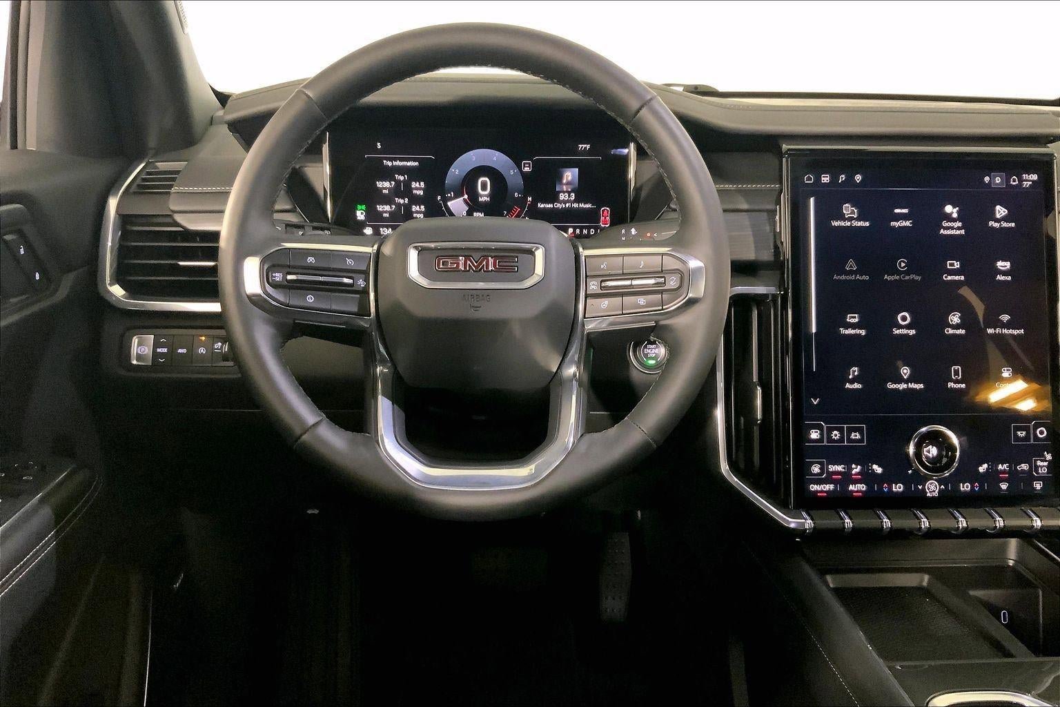 Used 2025 GMC Acadia Elevation AWD/4WD image 5