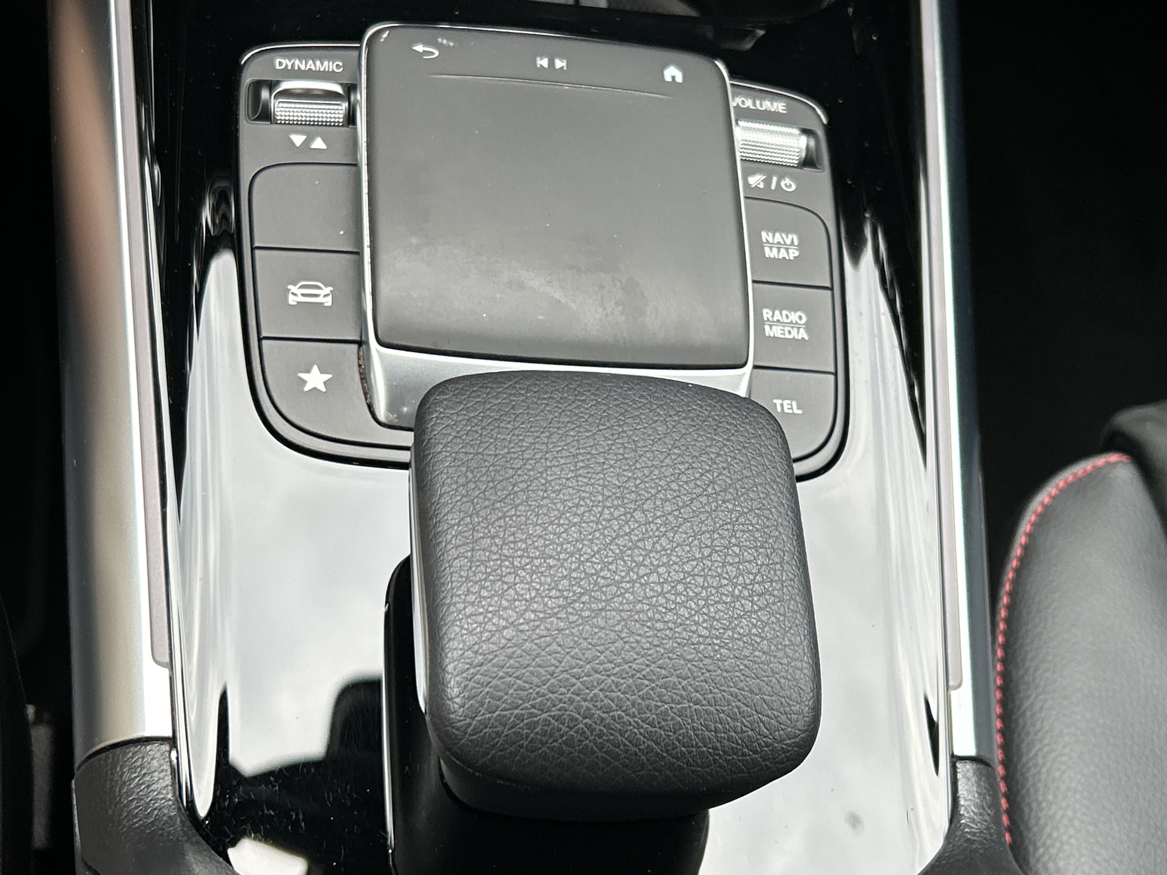 Certified 2023 Mercedes-Benz GLA 250 4MATIC image 34