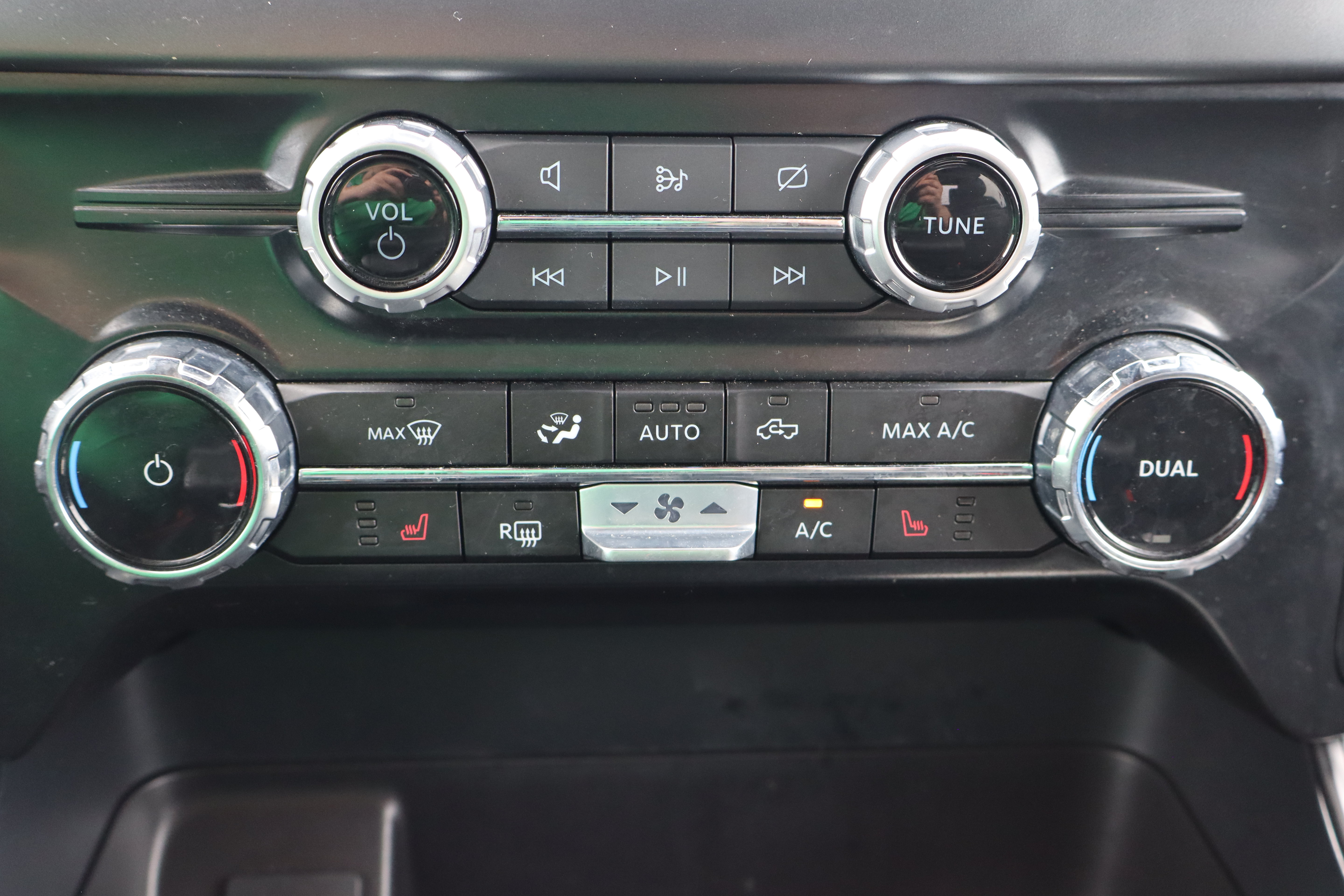 Used 2024 Ford F150 XLT w/ Equipment Group 302A MID AWD/4WD image 21