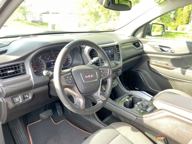Used 2023 GMC Acadia AT4 image 11