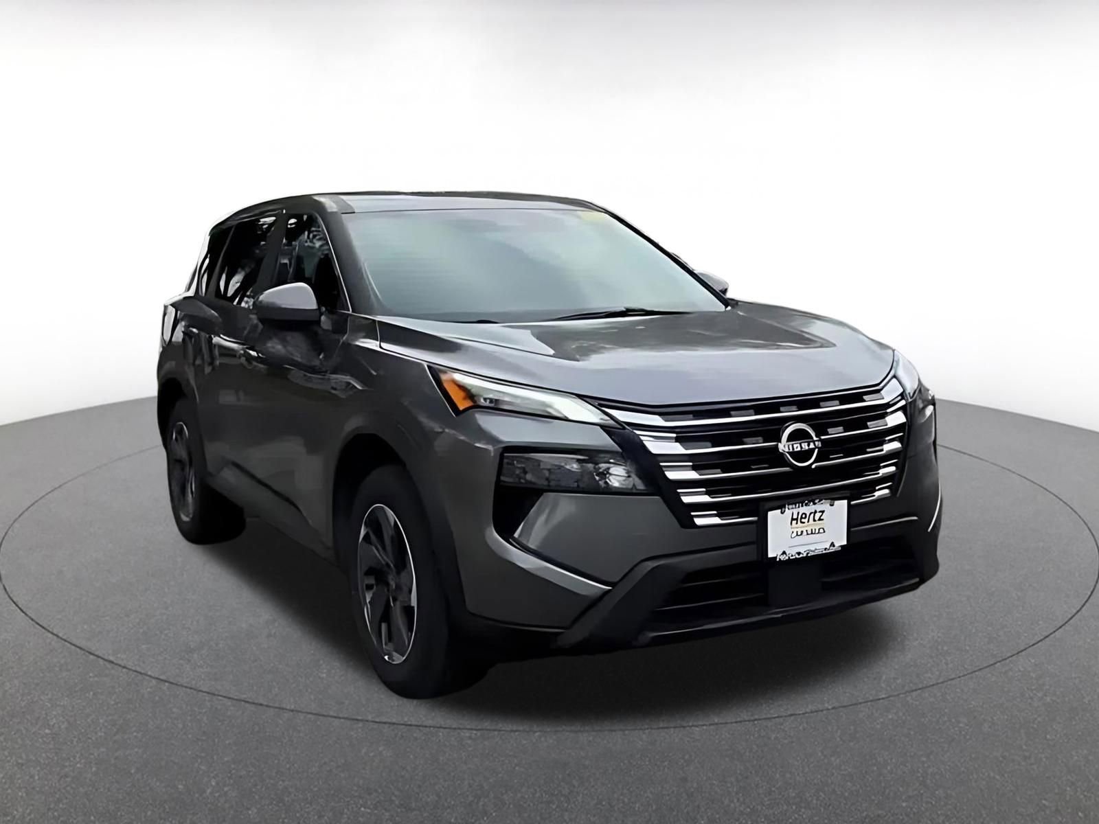 Used 2025 Nissan Rogue SV FWD image 3