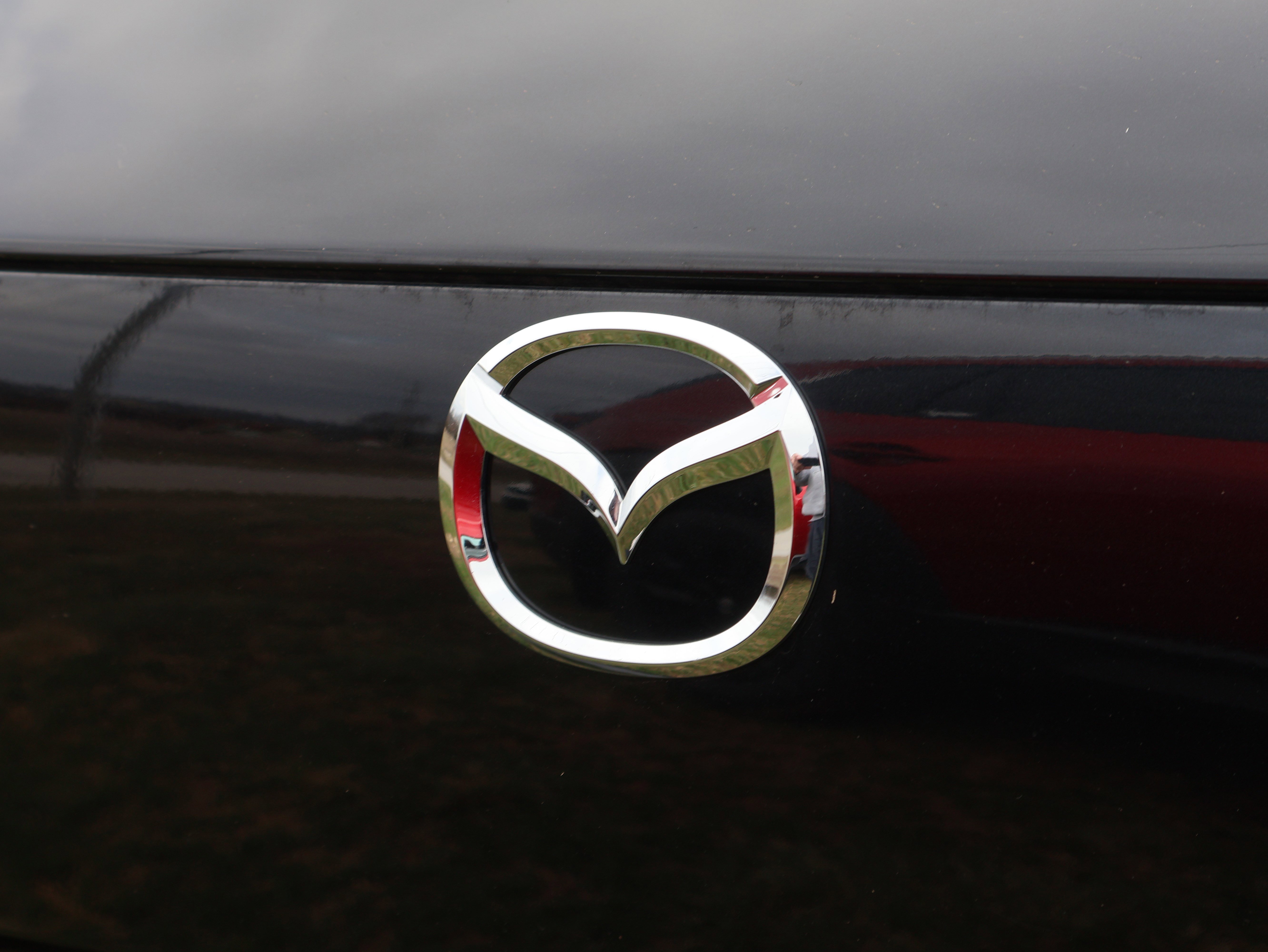 Certified 2025 MAZDA CX-50 2.5 Hybrid w/ Preferred Pkg image 17