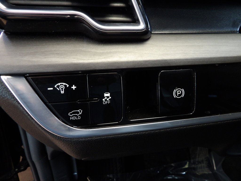 Used 2023 Kia Sportage X-Line w/ X-Line Premium Package image 27