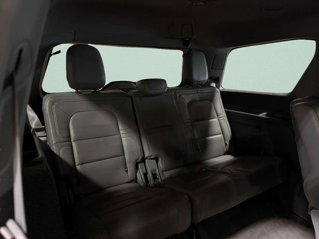 Used 2020 Lincoln Navigator Reserve w/ Luxury Package image 29