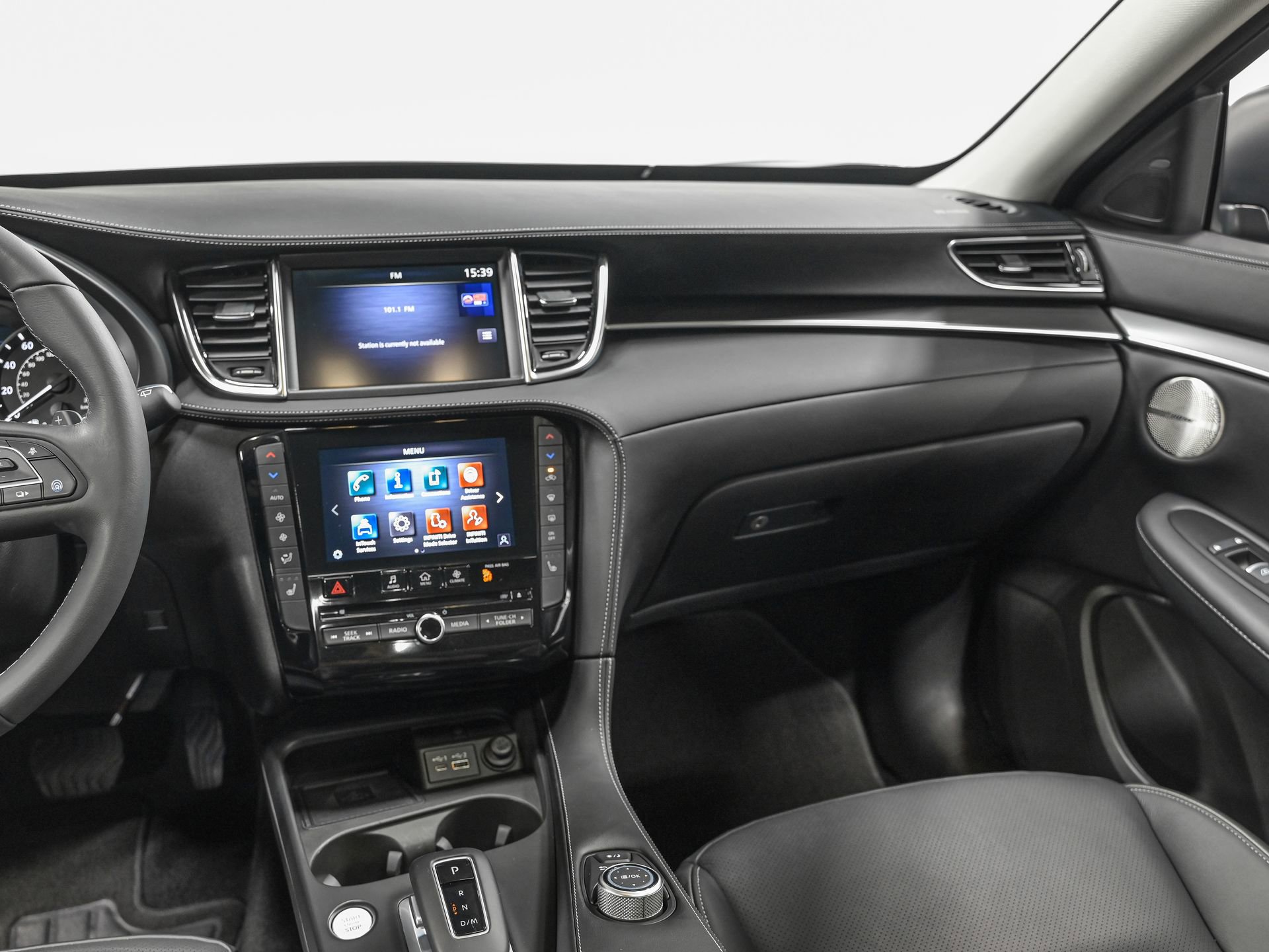 Used 2025 INFINITI QX50 Luxe image 30