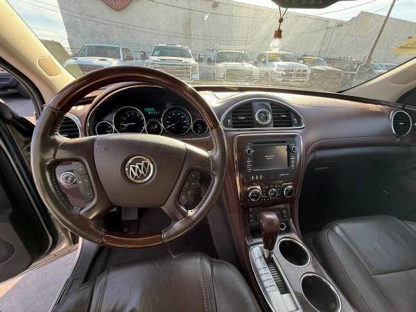 Used 2013 Buick Enclave Leather image 11