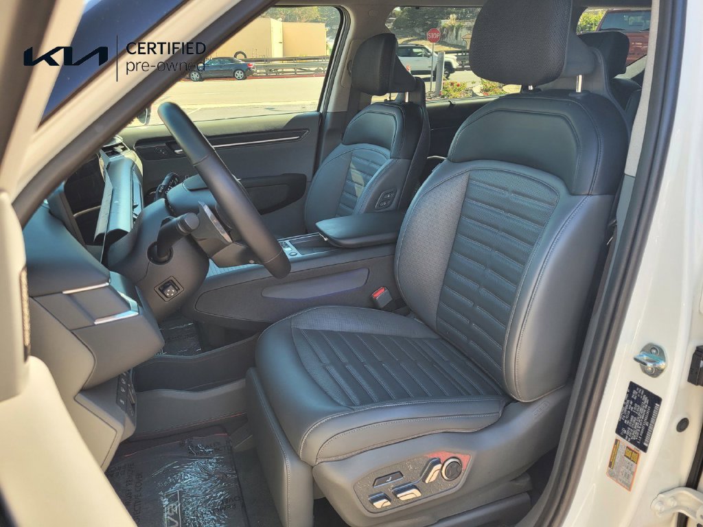 Certified 2024 Kia EV9 Land AWD/4WD image 19