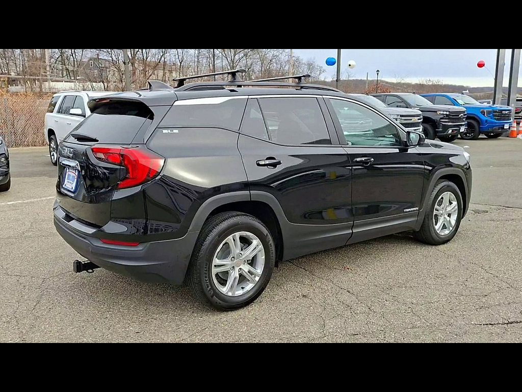 Certified 2021 GMC Terrain SLE w/ Driver Convenience Package image 8