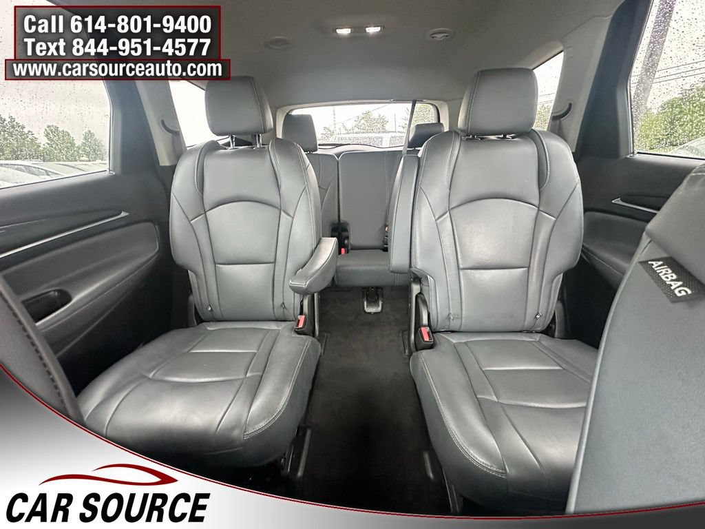 Used 2019 Buick Enclave Essence AWD/4WD image 12