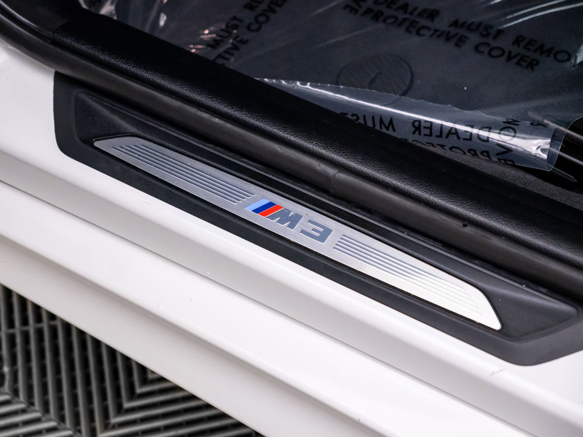 Used 2018 BMW M3 RWD image 15