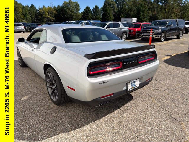 Used 2023 Dodge Challenger R/T Scat Pack w/ Plus Package RWD image 11