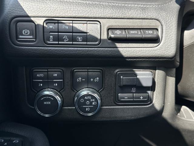 Used 2023 GMC Yukon XL Denali w/ LPO, Floor Liner Package image 16