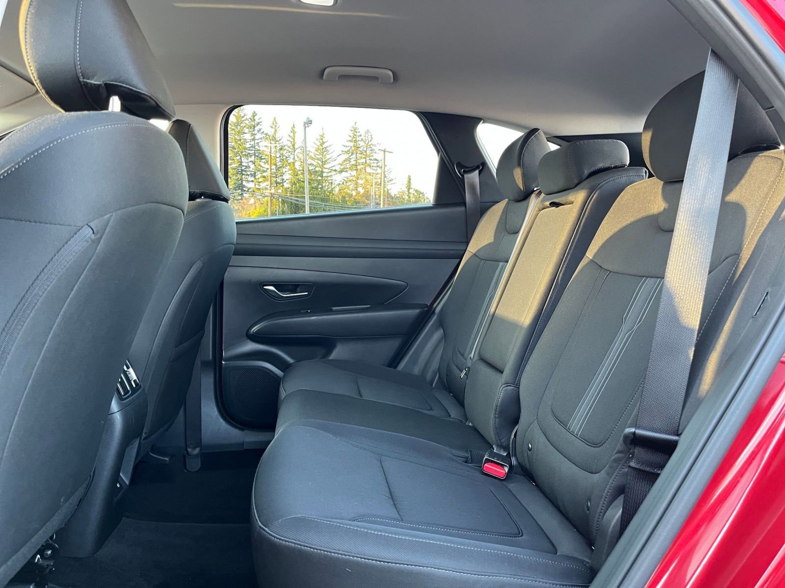 Used 2025 Hyundai Tucson SEL AWD/4WD image 29