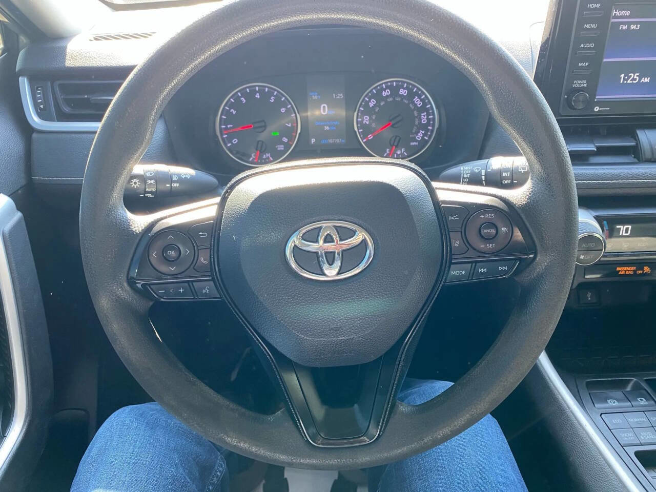 Used 2021 Toyota RAV4 XLE image 12