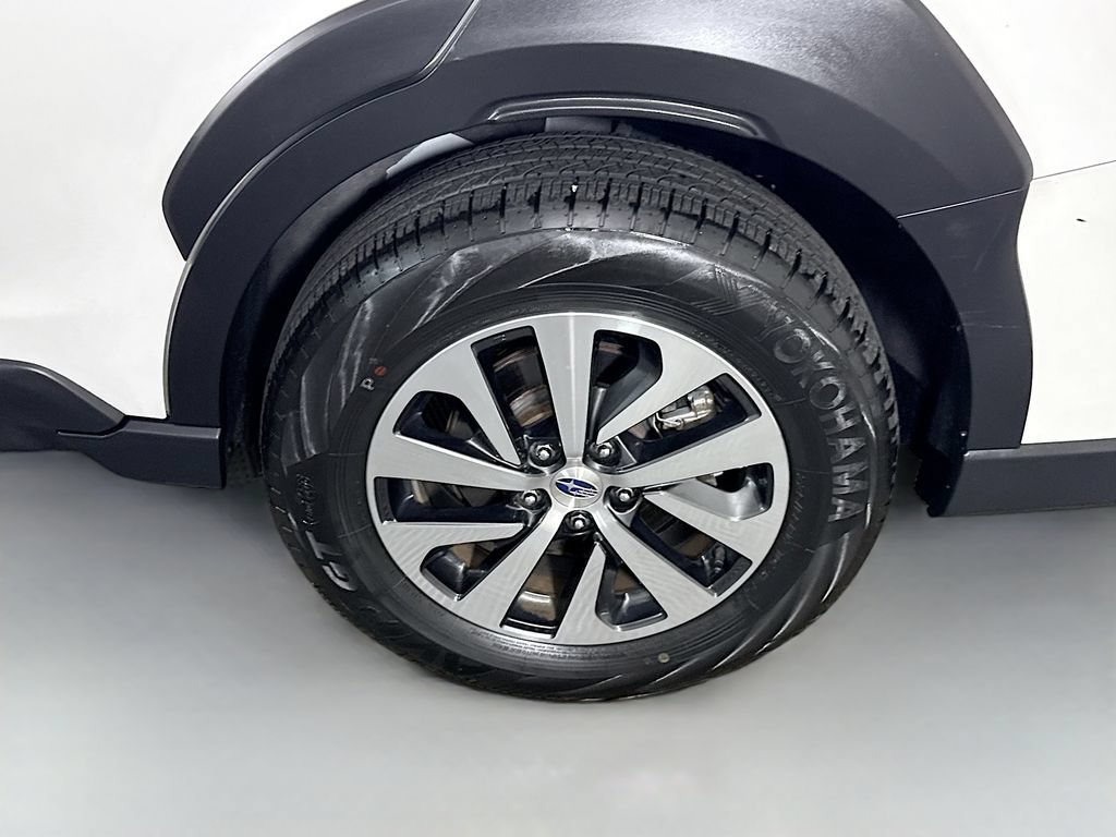 Used 2024 Subaru Outback Premium AWD/4WD image 36