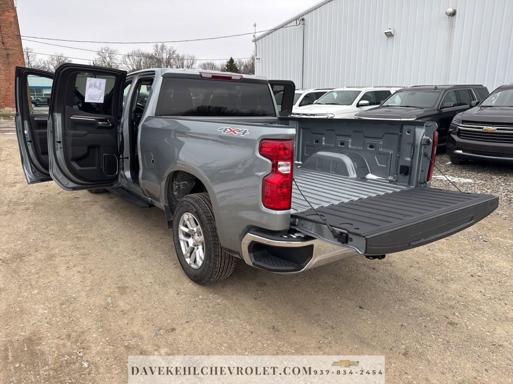 Used 2025 Chevrolet Silverado 1500 LT image 16
