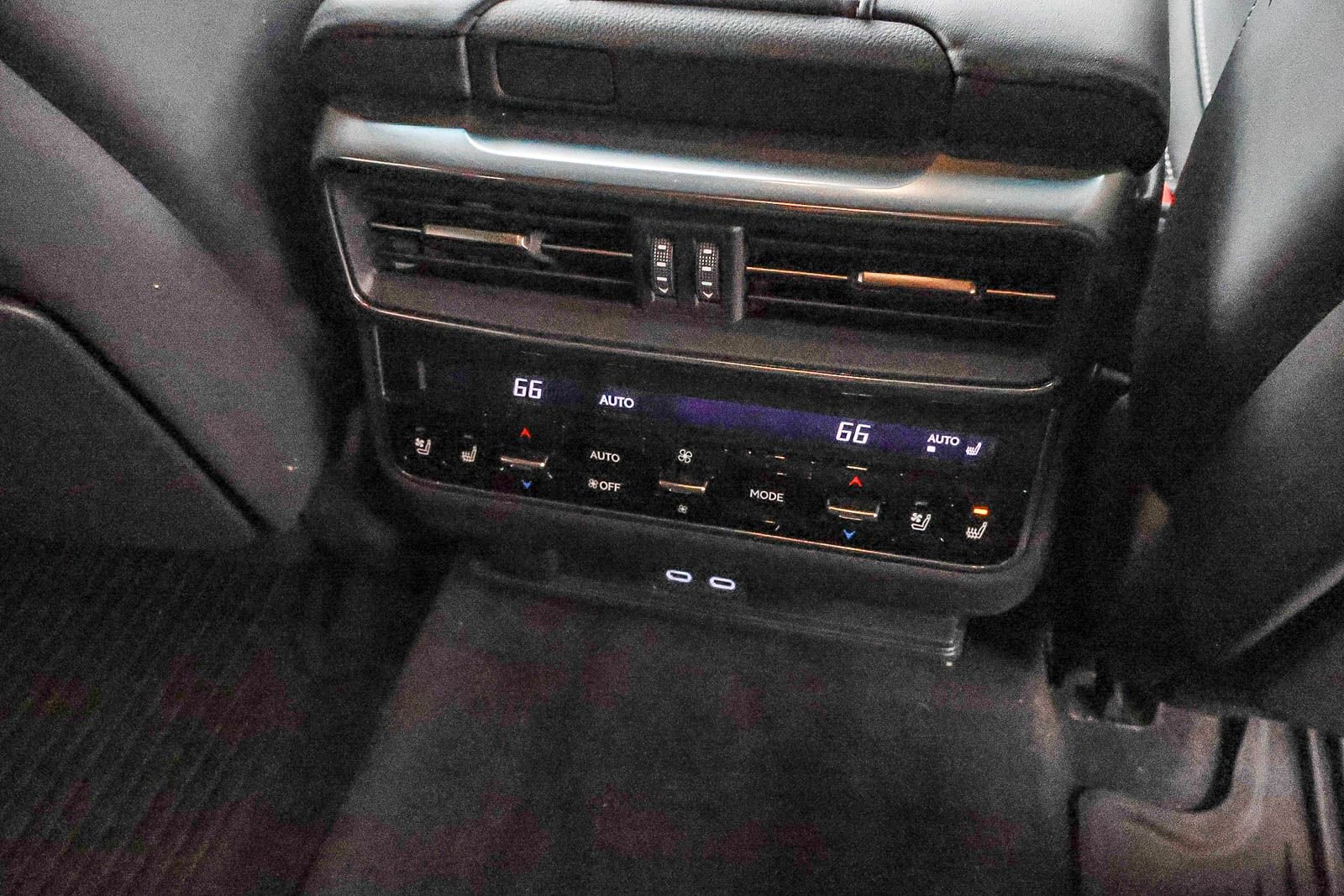 Used 2024 Lexus LX 600 F Sport image 22