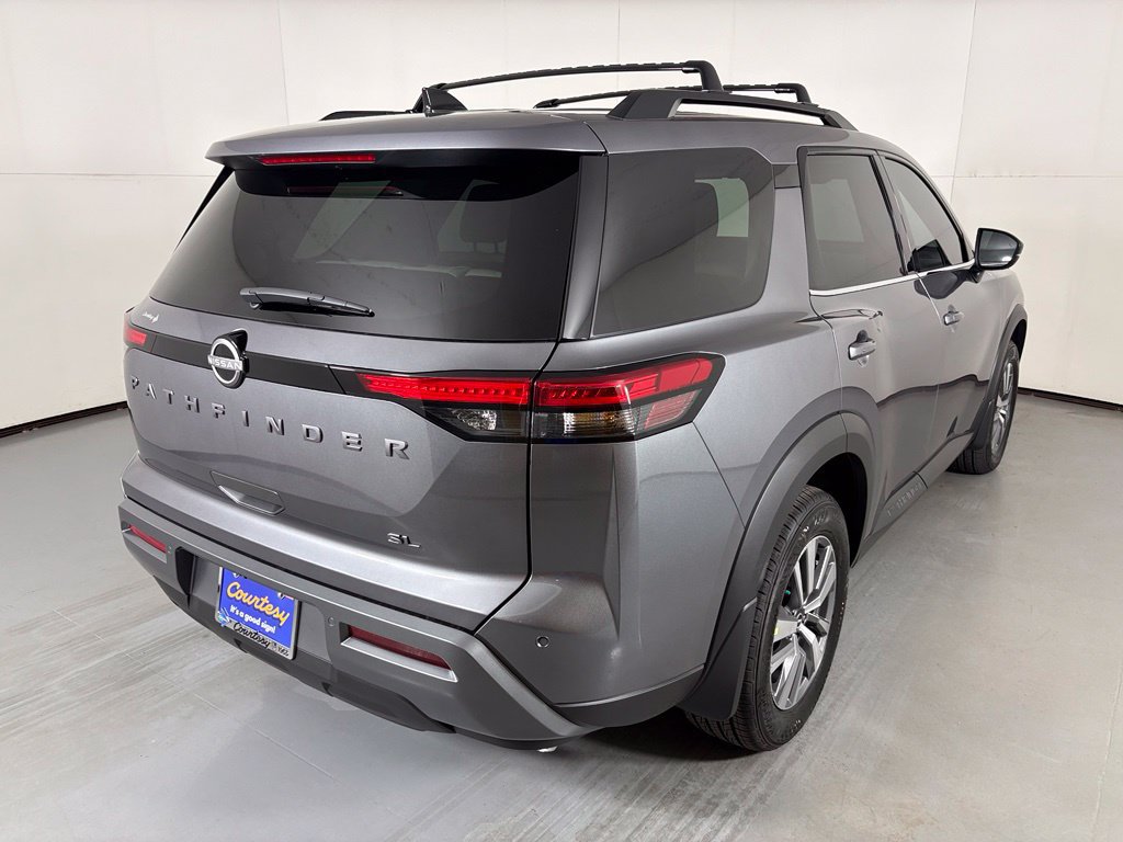 New 2026 Nissan Pathfinder SL FWD image 8