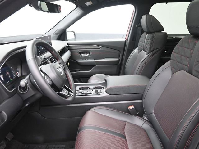 New 2026 Honda Pilot Black Edition image 17