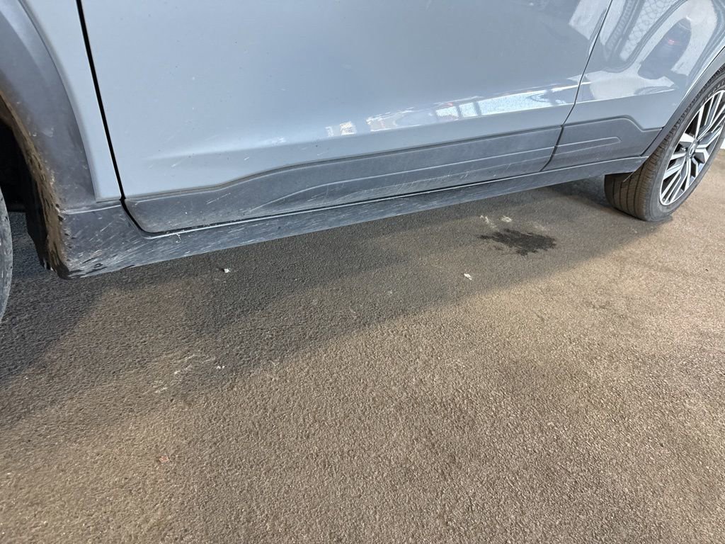 Used 2021 Nissan Kicks SV image 6