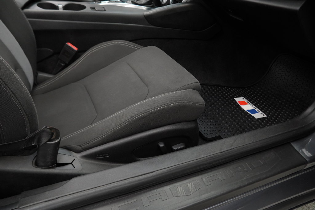 Certified 2020 Chevrolet Camaro LT RWD image 41