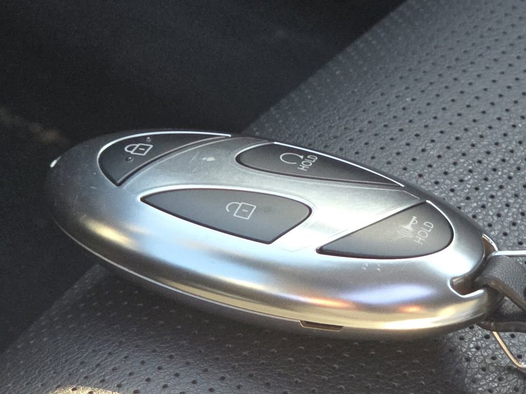 Used 2024 Hyundai Santa Fe Limited image 39