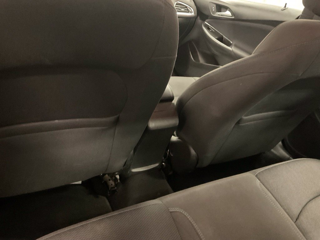 Used 2016 Chevrolet Cruze LT w/ Convenience Package FWD image 28