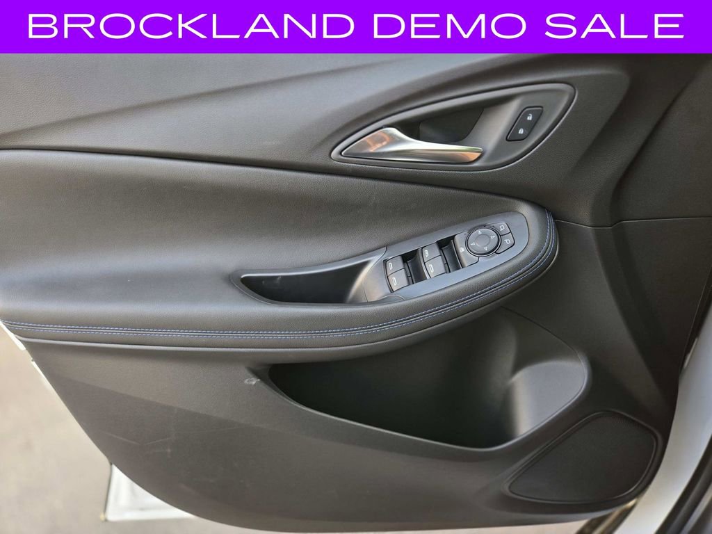 New 2026 Buick Encore GX Sport Touring w/ Comfort Package FWD image 28