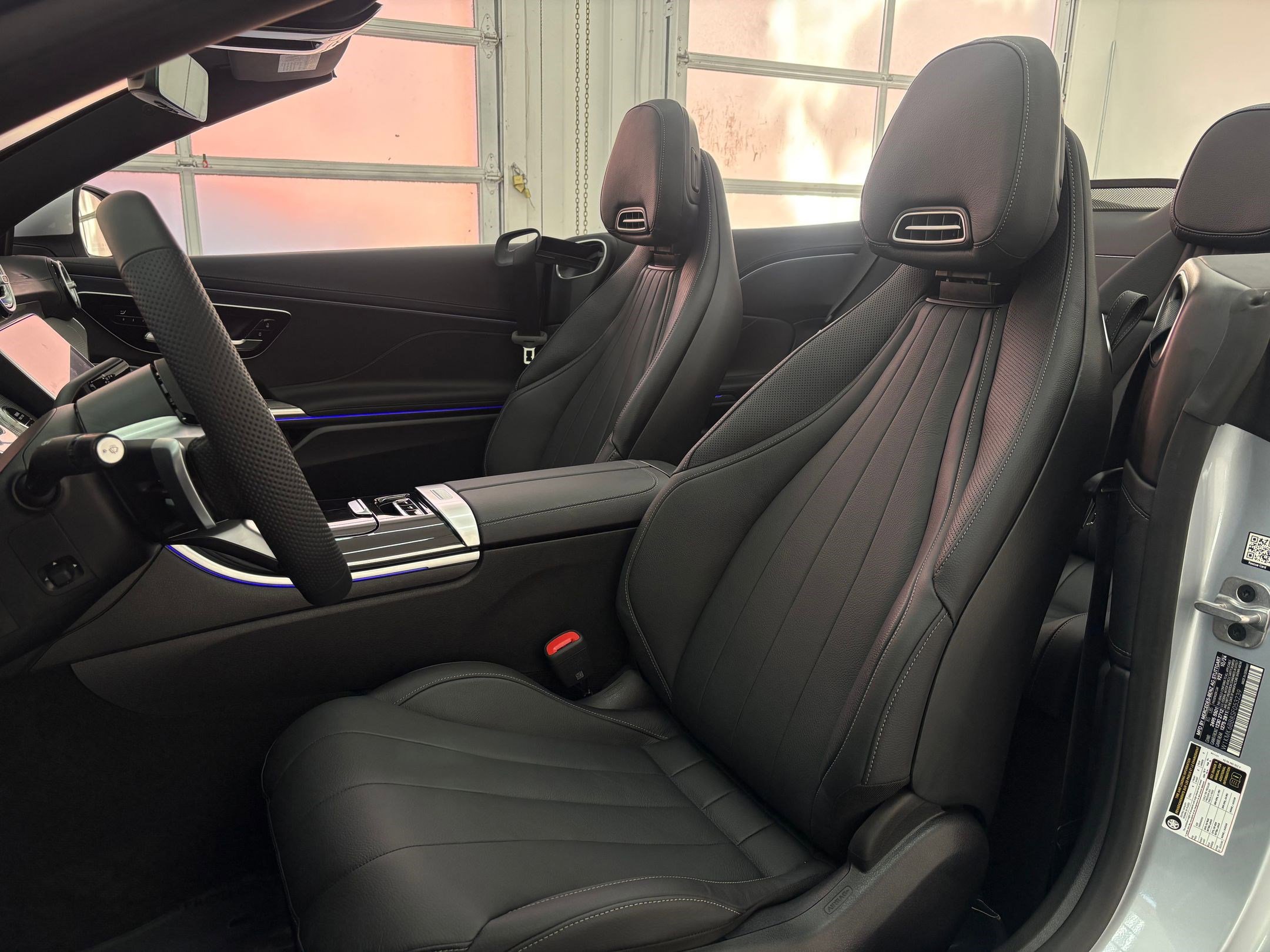 Used 2025 Mercedes-Benz CLE 450 4MATIC Cabriolet image 5