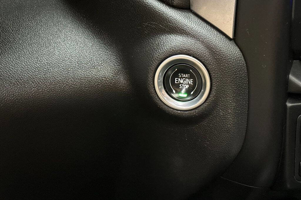 Used 2019 Chevrolet Silverado 1500 LTZ image 22