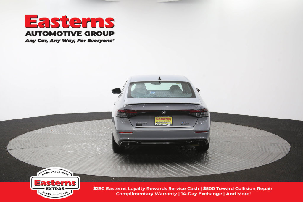 Used 2024 Honda Accord Sport image 40