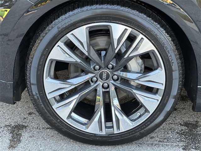 Certified 2025 Audi Q8 Premium Plus w/ Premium Plus Package image 10