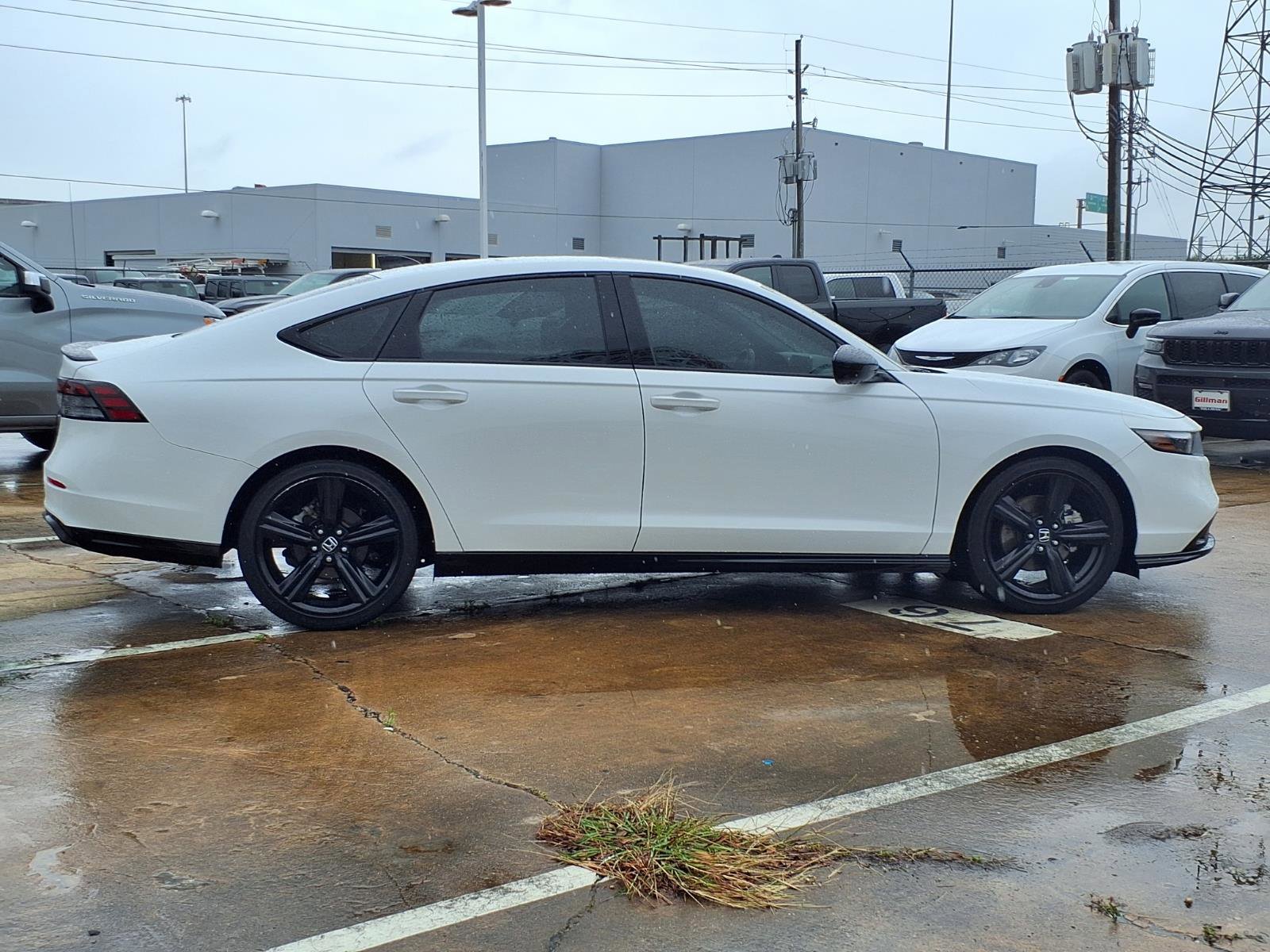 Used 2023 Honda Accord Sport image 28
