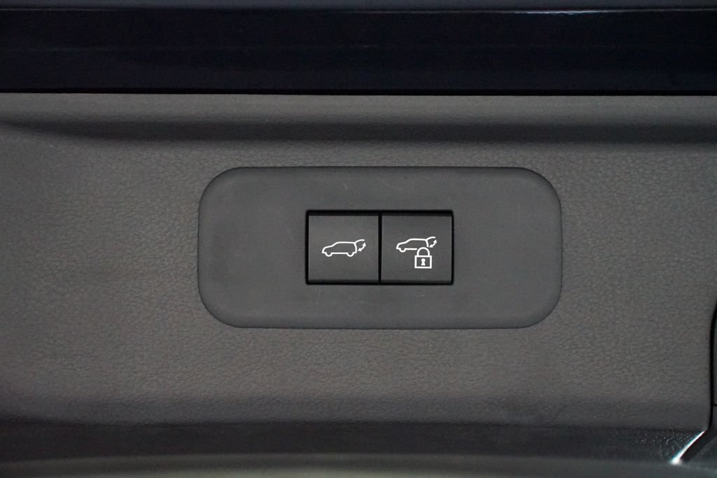 Certified 2025 Toyota Grand Highlander FWD image 37