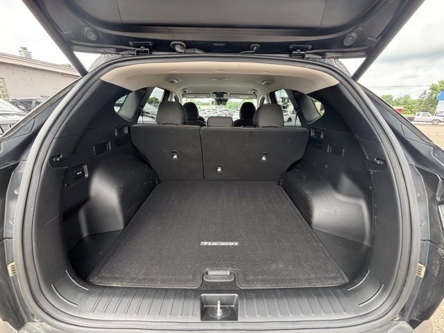 Used 2023 Hyundai Tucson SEL w/ Cargo Package image 14