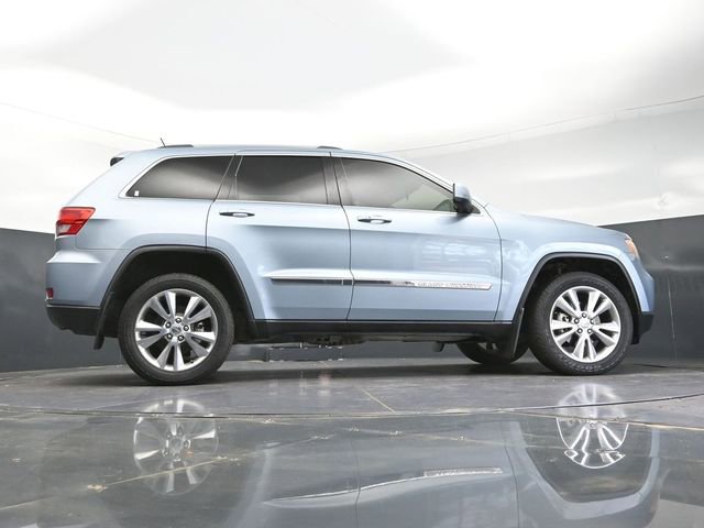 Used 2012 Jeep Grand Cherokee Laredo RWD image 33