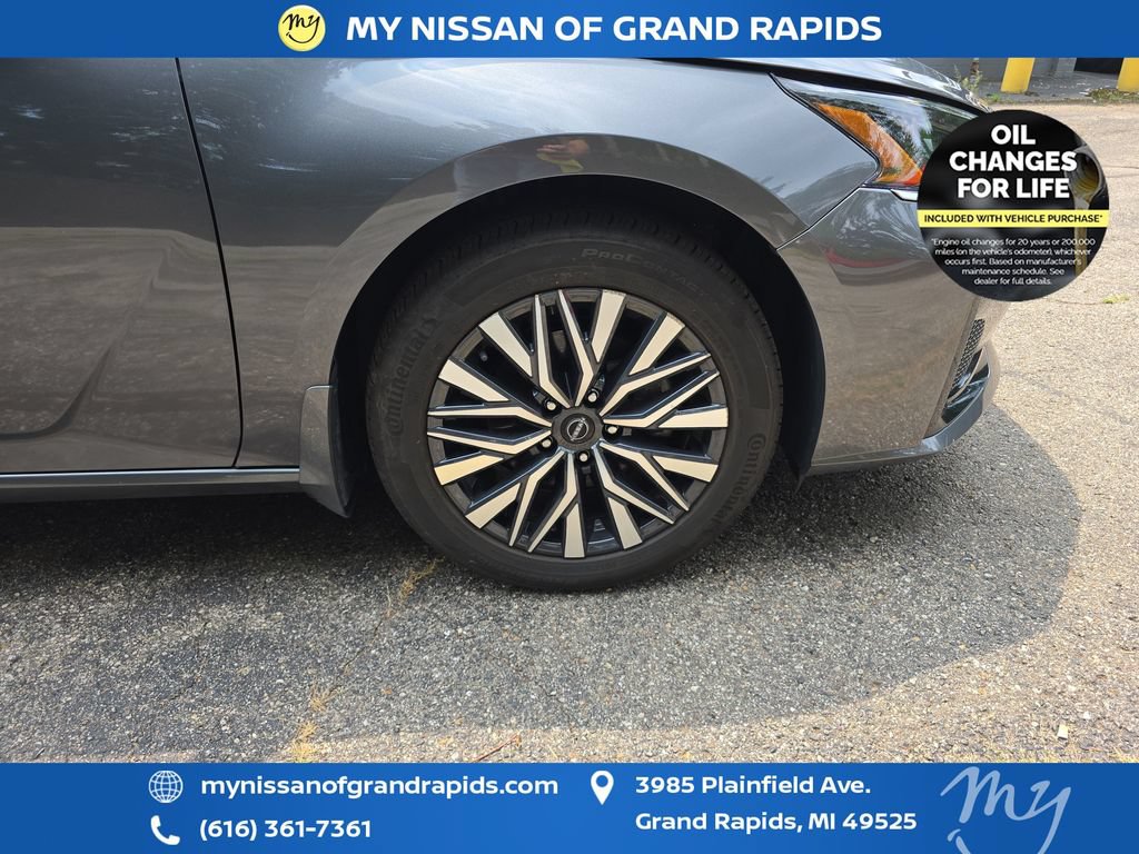 Used 2023 Nissan Altima 2.5 SV w/ SV Premium Package AWD/4WD image 33