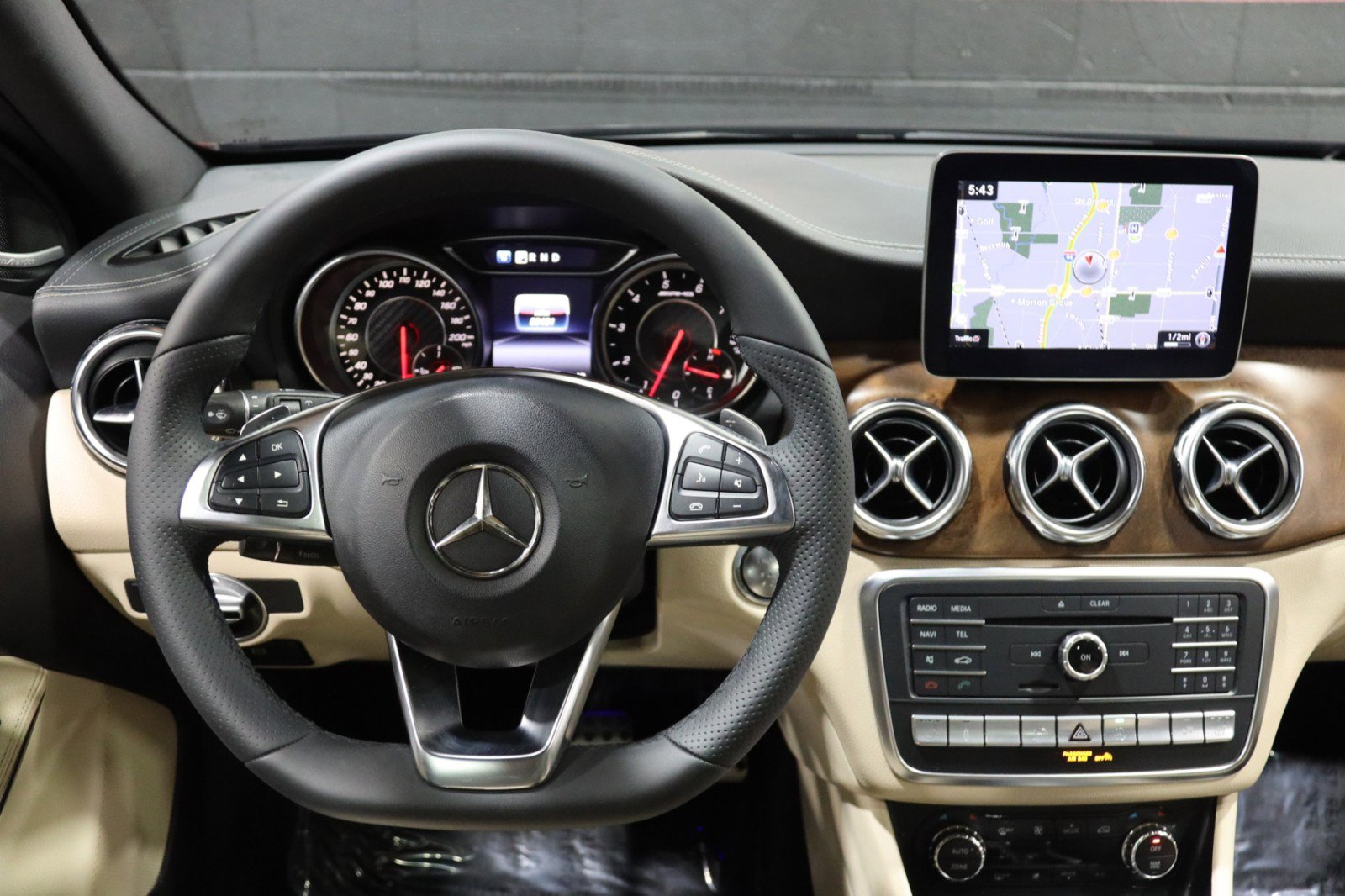 Used 2018 Mercedes-Benz GLA 45 AMG 4MATIC w/ Multimedia Package image 52