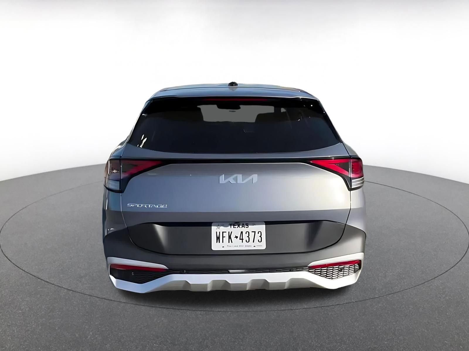 Used 2025 Kia Sportage LX image 12