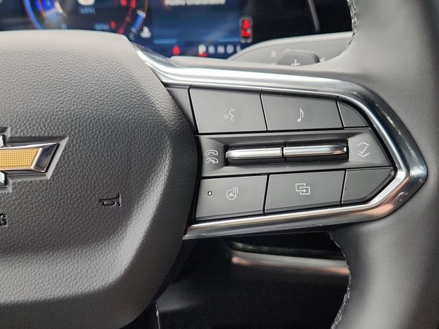 New 2027 Chevrolet Equinox LT w/ LPO, Floor Liner Package FWD image 24