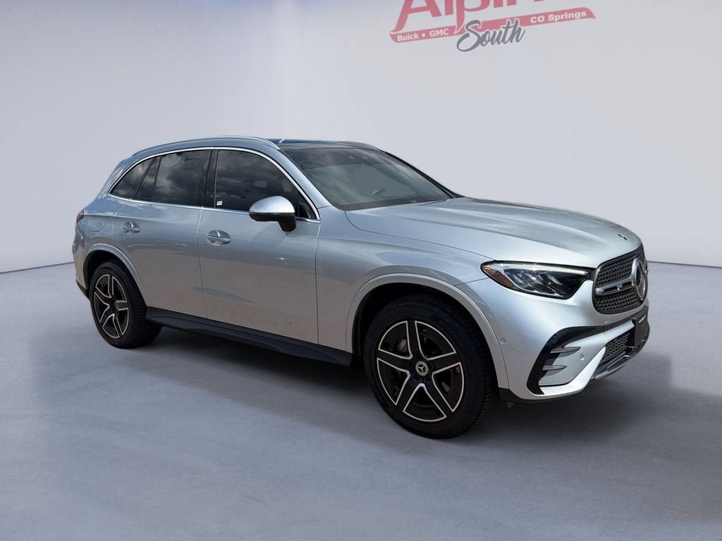 Used 2024 Mercedes-Benz GLC 300 4MATIC image 7