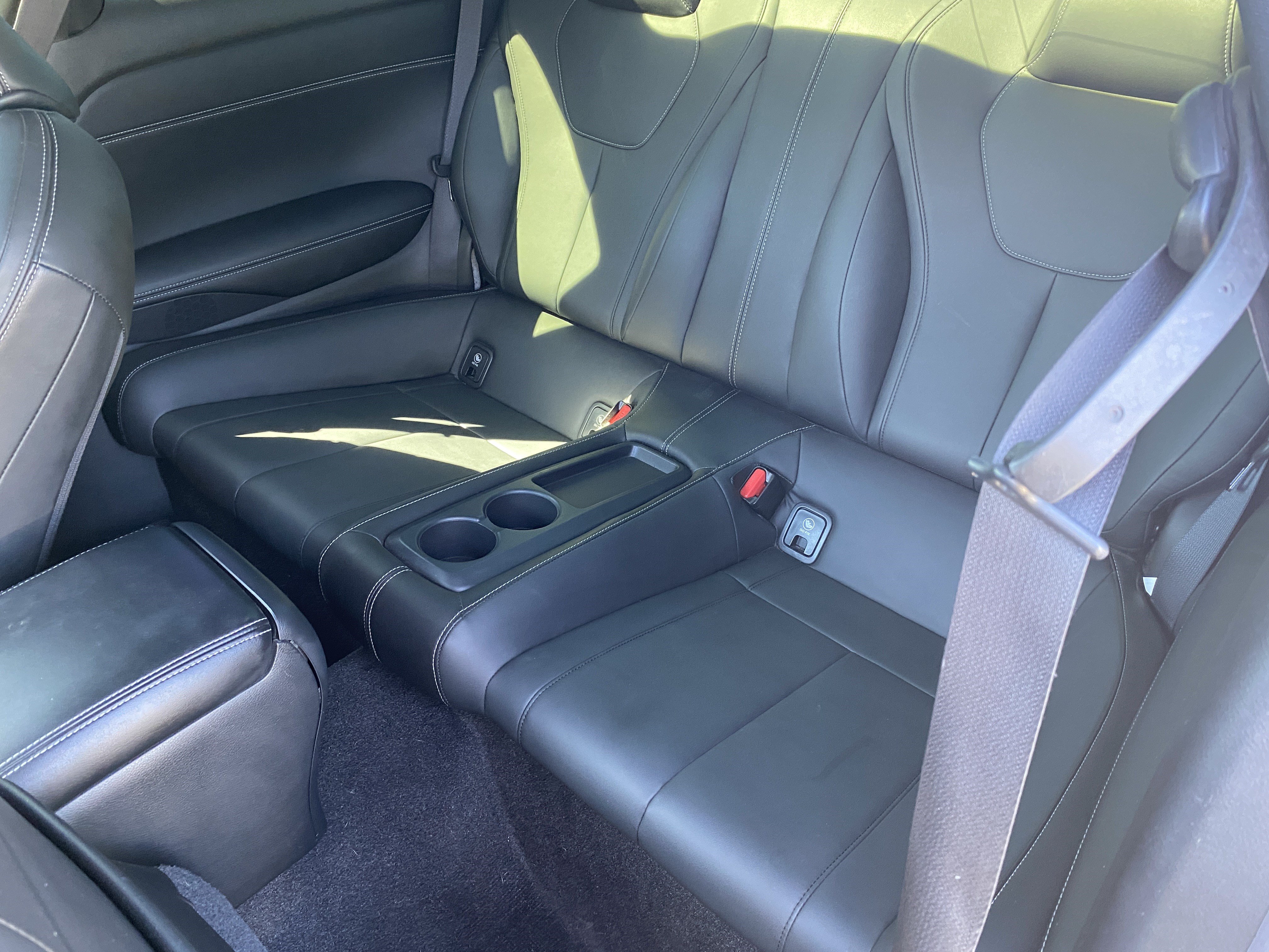 Used 2019 INFINITI Q60 3.0t Luxe RWD image 14