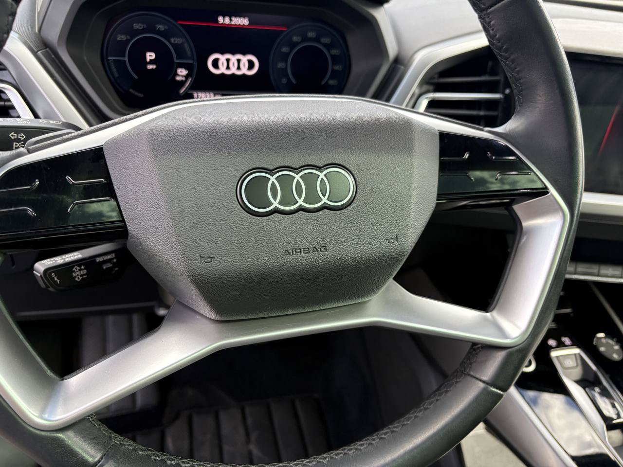 Used 2024 Audi Q4 e-tron Premium w/ Convenience Package AWD/4WD image 12