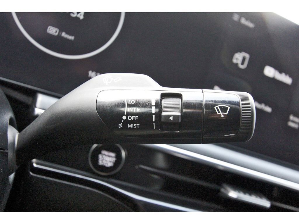 Used 2025 Kia K5 GT w/ GT1 Package FWD image 21