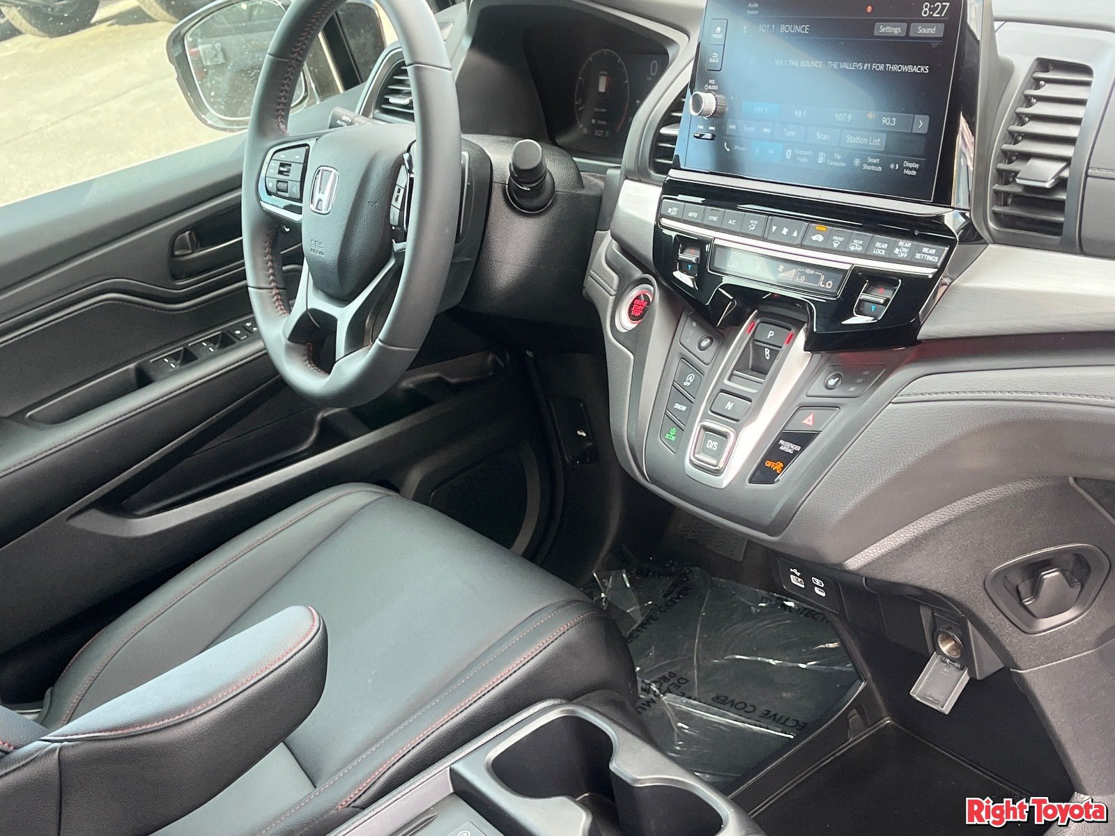 Used 2026 Honda Odyssey Sport-L image 13