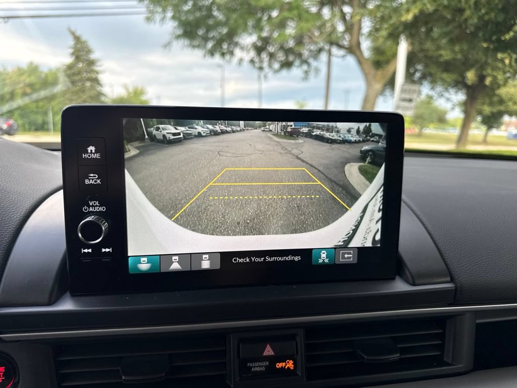 Certified 2024 Honda Pilot Touring image 31