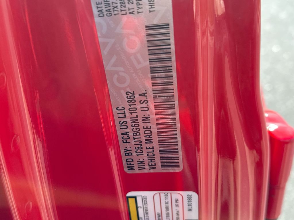 Used 2022 Jeep Gladiator Rubicon w/ Cold Weather Group image 33