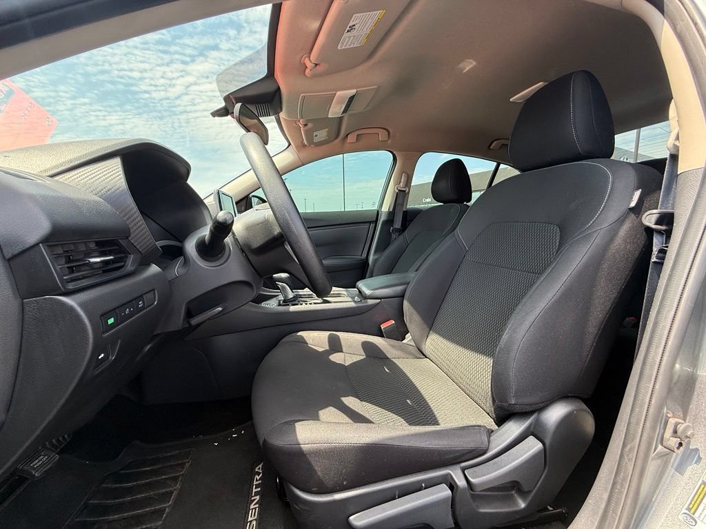 Used 2022 Nissan Sentra S FWD image 21